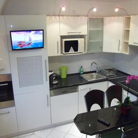 ヘーヴィーズRozsa Apartmanアパートメント エクステリア 写真